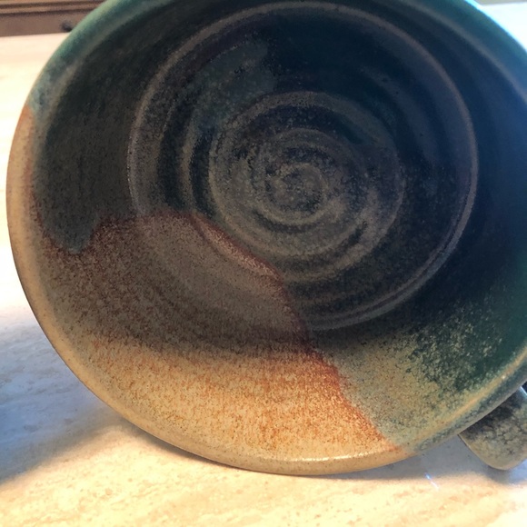 NWOT Handmade Pottery Soup Bowl With Handle- Set of 2 - Picture 8 of 9